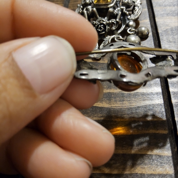 Vintage brooch pins - Picture 13 of 16